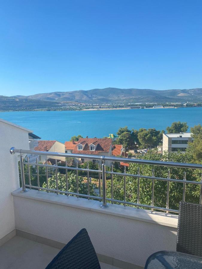 Genesis 4 Appartement Trogir Buitenkant foto